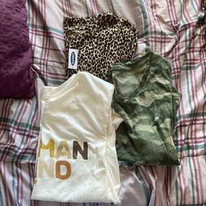 Old navy t-shirt lot: size XXL